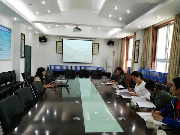 郑州实验高中刘主任到我校学习交流三年发展规划督导评估_副本.jpg